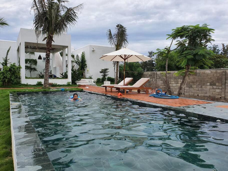 Ho Lan Retreat, Villa Mat Bien Danh Cho 8 Nguoi. Pho Tri Exteriér fotografie